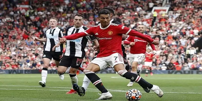 Soi kèo bóng đá Newcastle vs Man Utd, 3h ngày 28/12/2021 Ngoại hạng Anh